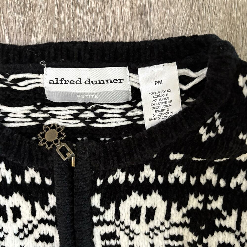 VTG Alfred Dunner Cardigan Sweater Ice Skaters Winter Christmas Fair Isle M Pet - Picture 6 of 8